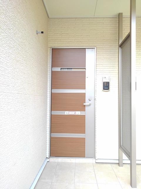 ヒルズタウンⅡ エントランス