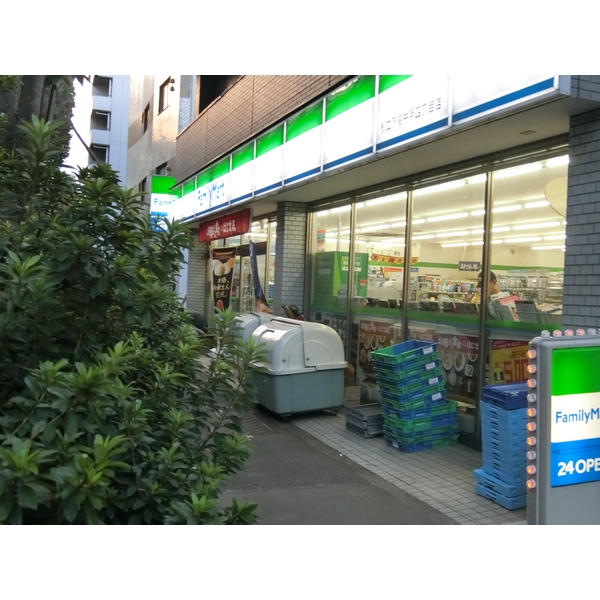 Ｈi-ＲＯＯＭＳ桜上水Ａ コンビニ