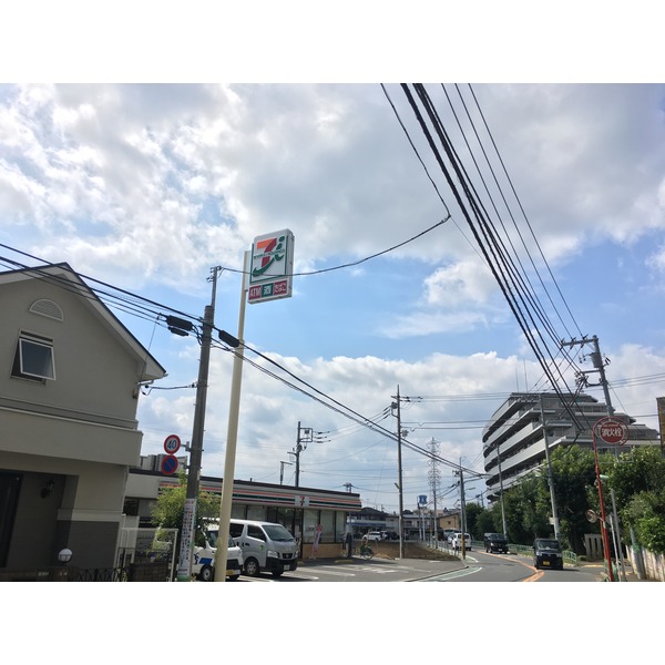 ハイネス・エム・ワイ コンビニ