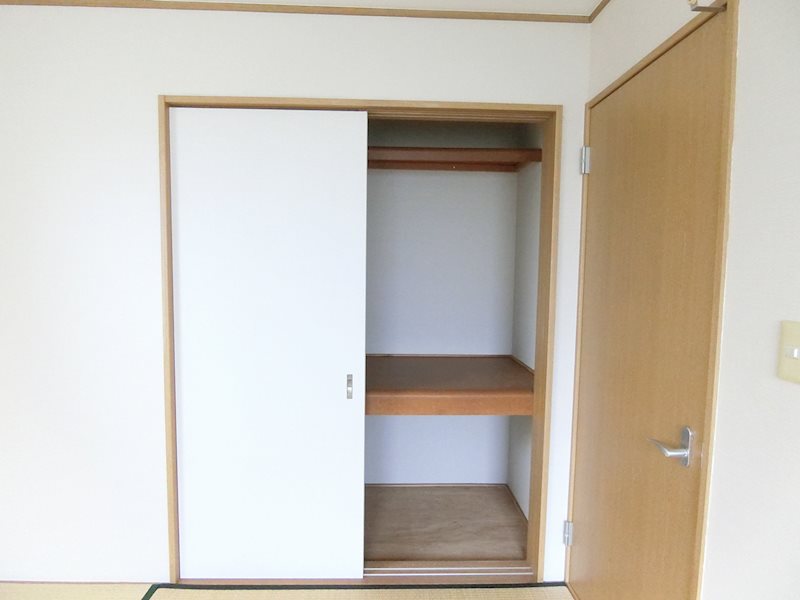 コーポミズⅡ 収納