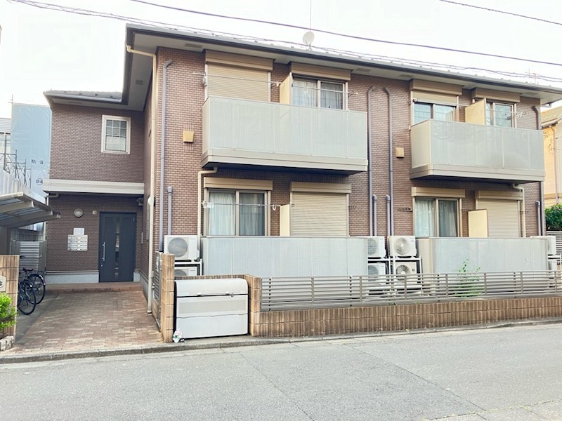 エミ・フ・フ・富 外観