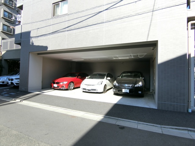 ファウンテン 駐車場