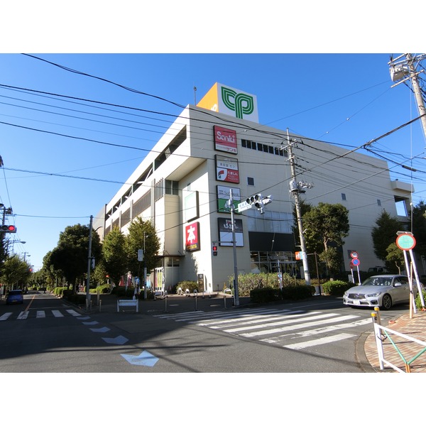 ファウンテン ショッピング施設