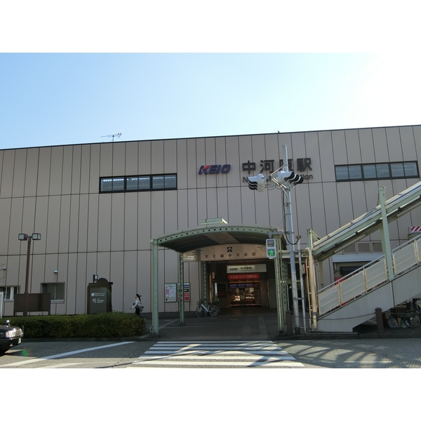 プチブランＡ 駅