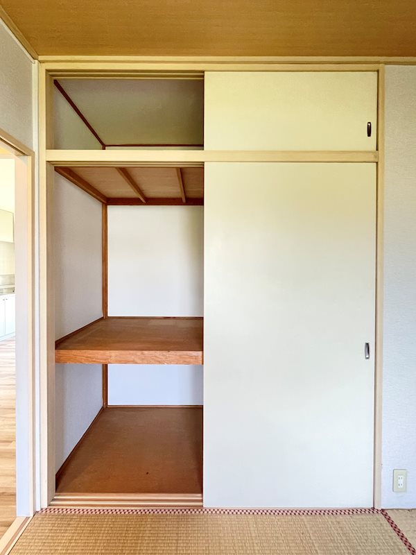 サンライフ伊登屋Ｂ 収納