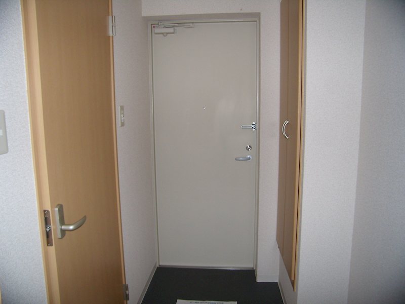 フィシオ橋本 玄関
