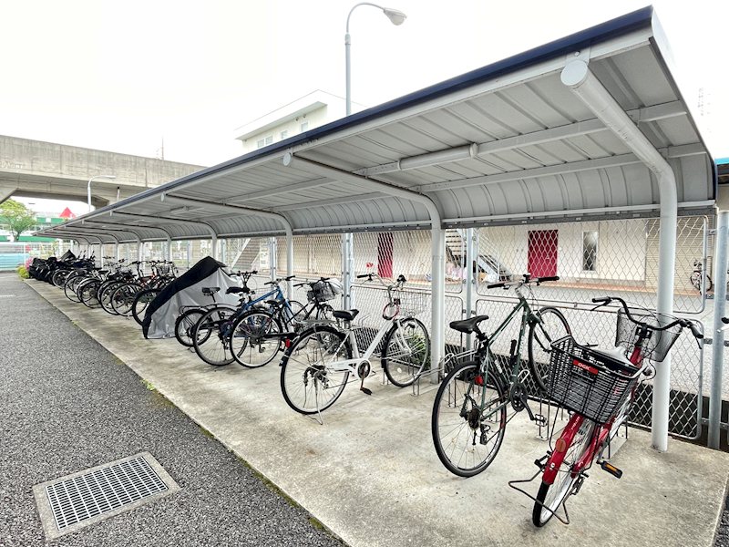 フィシオ橋本 駐車場