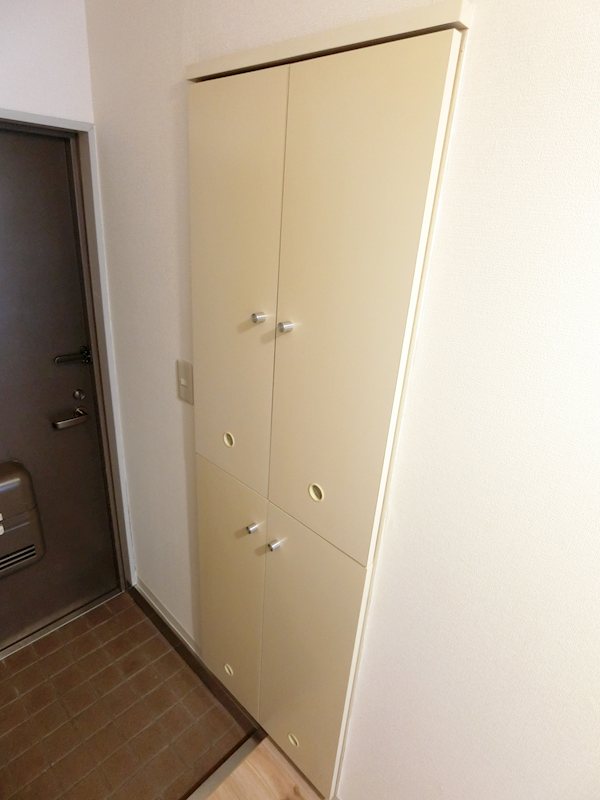 アップルコート橋本 玄関