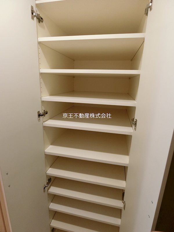 ラルーチェ 収納