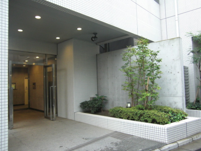 ＶＩＡ ＬＡＴＴＥＡ笹塚 エントランス