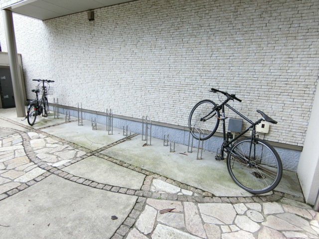 フィシオ笹塚テラス 駐車場
