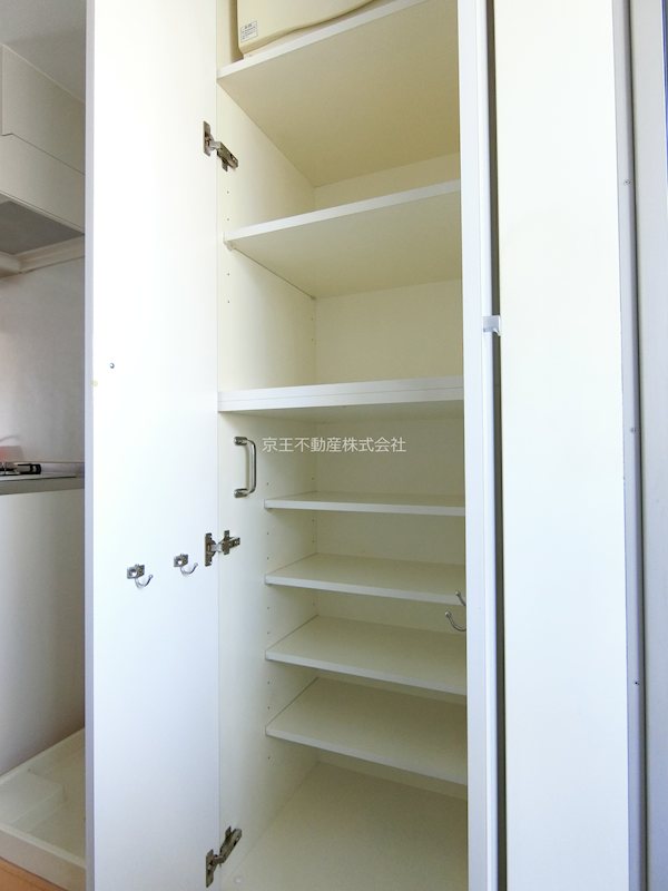 フィシオ笹塚 玄関