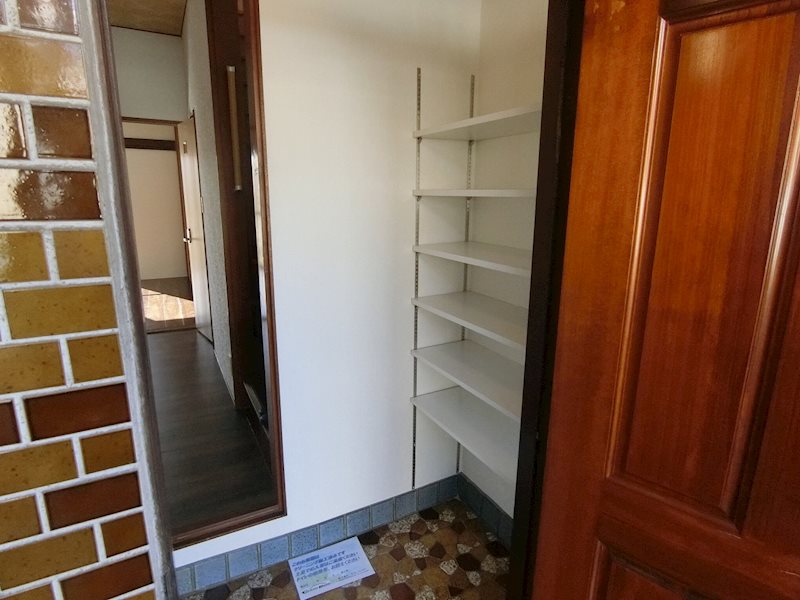 上九沢貸家Ｊ 玄関