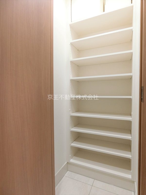 ACOLT中野富士見町 収納