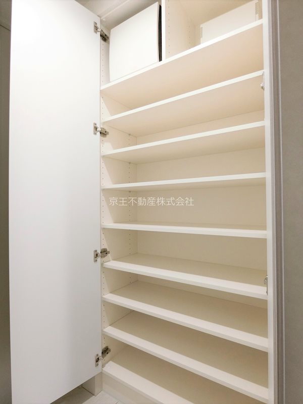 ACOLT中野富士見町 収納