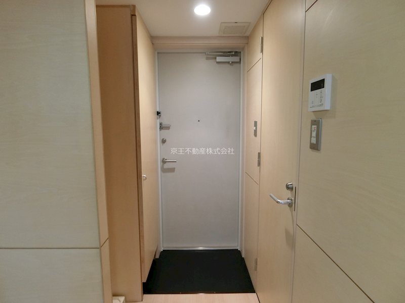 グレンパーク秋葉原イースト 玄関