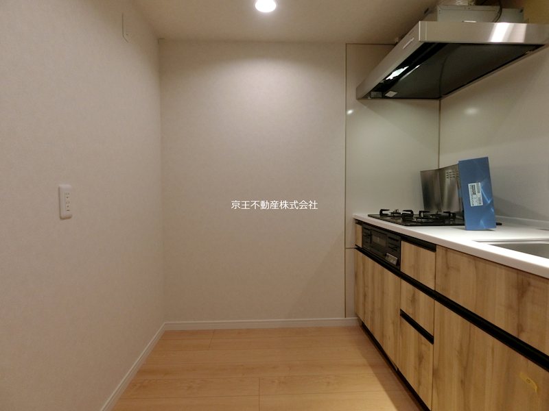ＭＯＤＩＥＲ　ＢＵＮＫＹＯ　ＫＯＩＳＨＩＫＡＷＡ キッチン