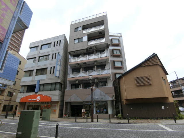 シャントレル 外観