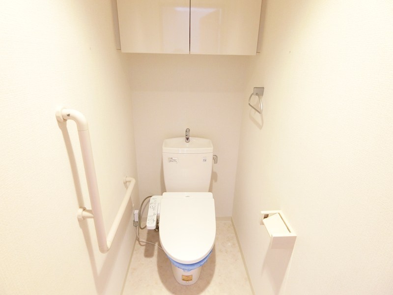 エストライフつつじヶ丘五番館 トイレ