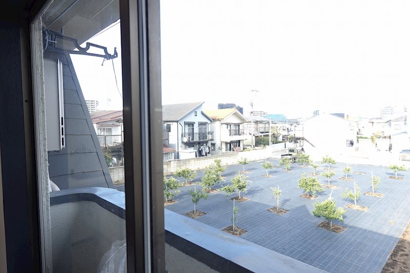 シャトル芦花 ベランダ