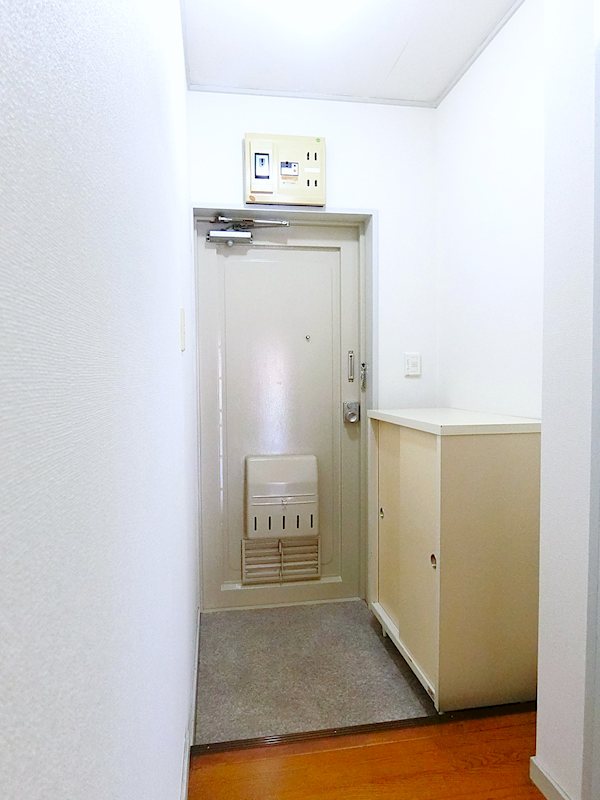 アクタス調布 玄関