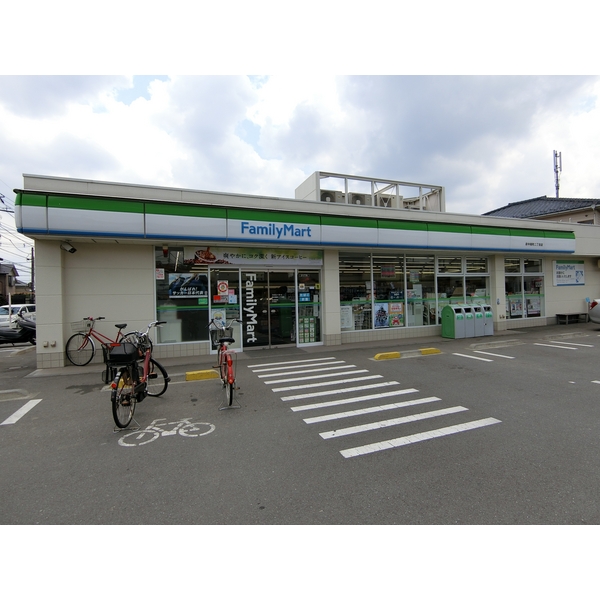 コーポかえで コンビニ