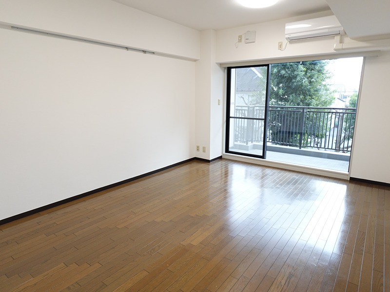 T's garden府中 リビング
