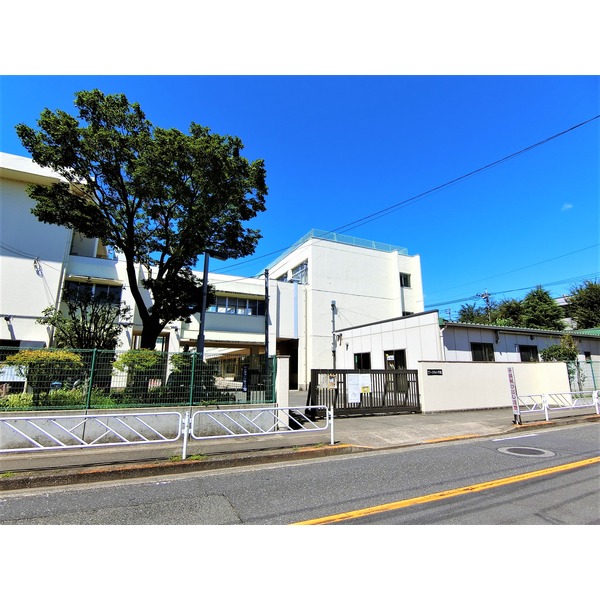 ウッディー遠藤 小学校