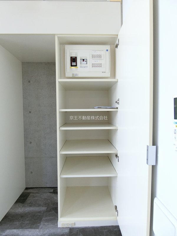 Hi-ROOMS哲学堂 収納