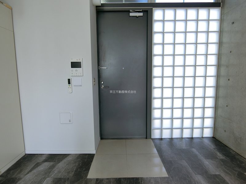 Hi-ROOMS哲学堂 玄関