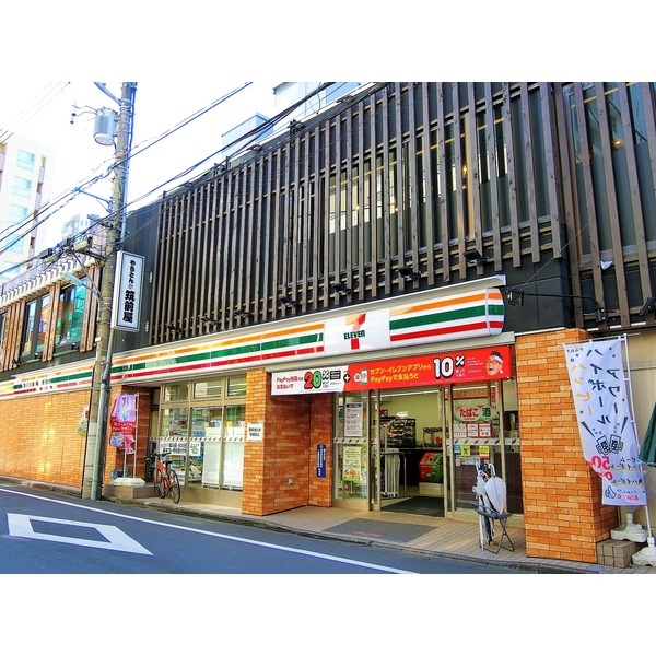 パーク・ノヴァ調布 コンビニ