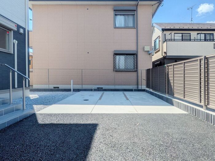 ラルブルボヌ―ル 駐車場