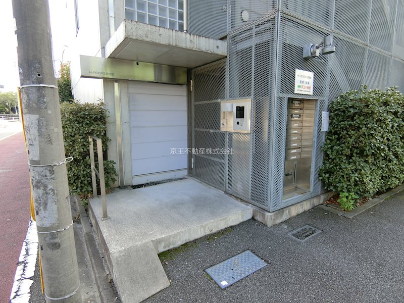 Hi-ROOMS哲学堂 エントランス