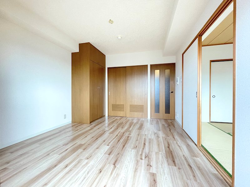 めじろ台駅前パレス リビング