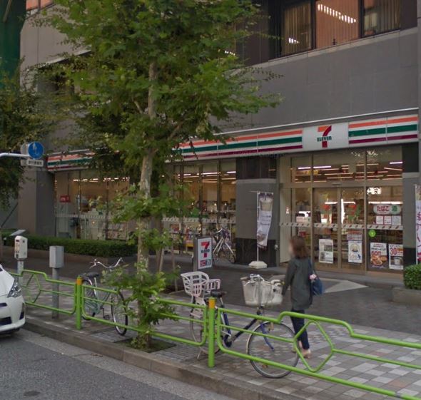 スフィア日本橋富沢町 コンビニ