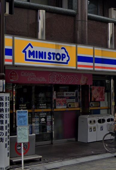 東京都杉並区和泉３丁目 コンビニ
