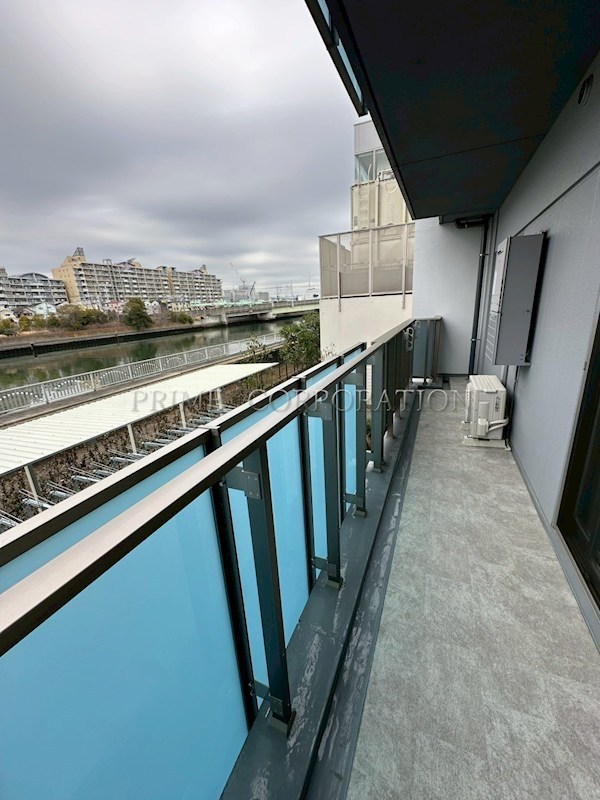 ロイジェント潮見 ベランダ