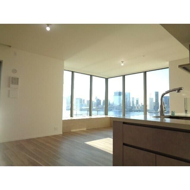 HARUMI FLAG PARK VILLAGE A棟 リビング