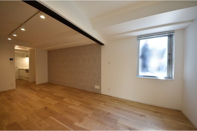 グランパセオ代々木上原 リビング