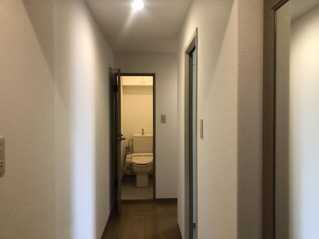 エレガンス代々木 玄関