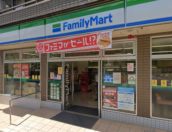 エレガンス代々木 コンビニ
