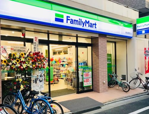 クレストコート世田谷松原 コンビニ