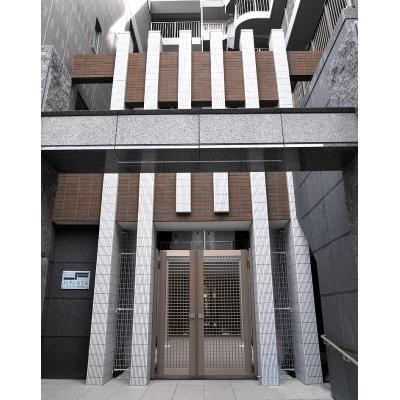 エスティメゾン四谷坂町 エントランス