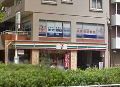 シーズンフラッツ大森西 コンビニ