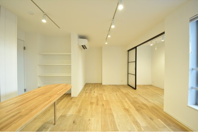 グランパセオ代々木上原 リビング