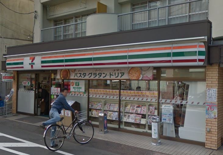 K-1ビル コンビニ