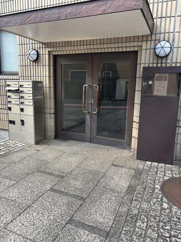 ヒルズガレ  エントランス