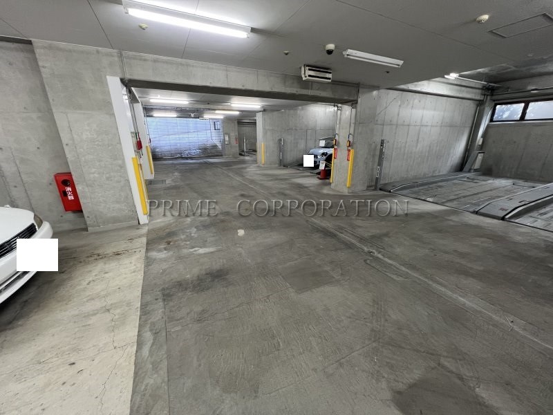 クールセリシエ 駐車場