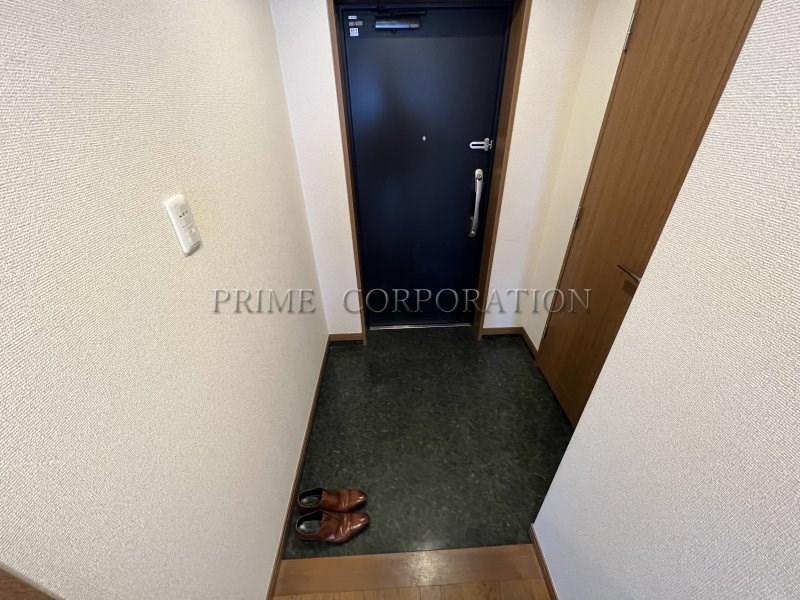 クールセリシエ 玄関