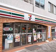 アパートメンツ三田 コンビニ